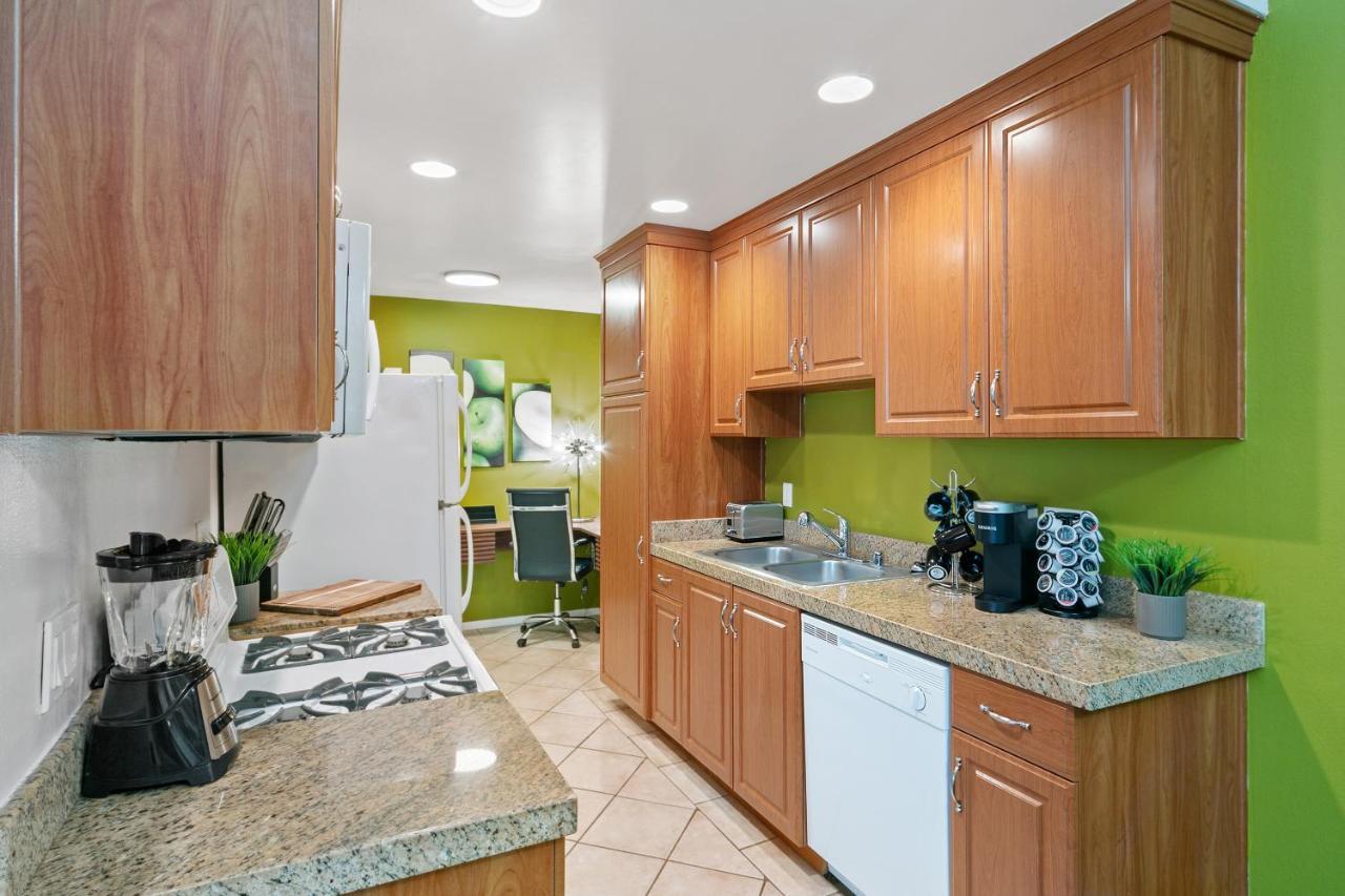 Beverly Hills Gem 1 Bedroom Apt With Parking 218 Λος Άντζελες Εξωτερικό φωτογραφία